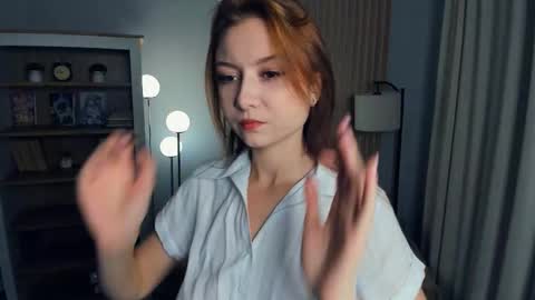 Cheryl 3 online show from October 5, 2025, 6:12 am