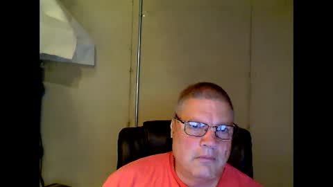 Snapshot of fletch32 chatting on October 2, 2025, 7:54 pm jd online show from October 2, 2025, 7:54 pm