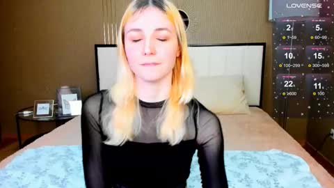 FlexiMona online show from October 2, 2025, 9:27 am