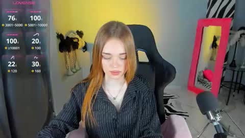 Flexyfoxy online show from February 28, 2026, 4:19 pm