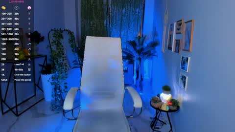 Snapshot of flexyfoxy chatting on June 4, 2026, 9:37 am Flexyfoxy online show from June 4, 2026, 9:37 am