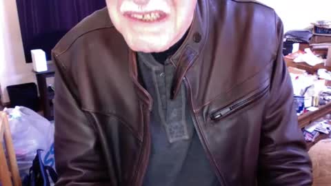 Snapshot of flip4u chatting on December 11, 2024, 7:46 pm flip4u online show from December 11, 2024, 7:46 pm