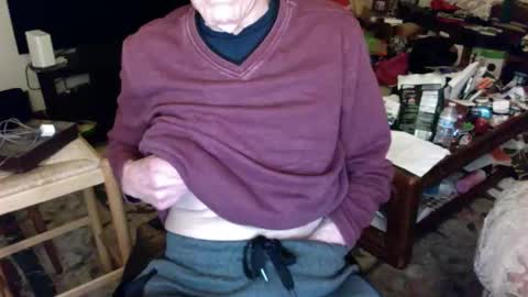 Snapshot of flip4u chatting on November 16, 2025, 1:39 pm flip4u online show from November 16, 2025, 1:39 pm