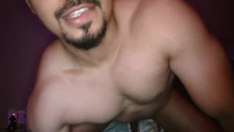 flirtsxxx online show from November 13, 2025, 12:26 pm