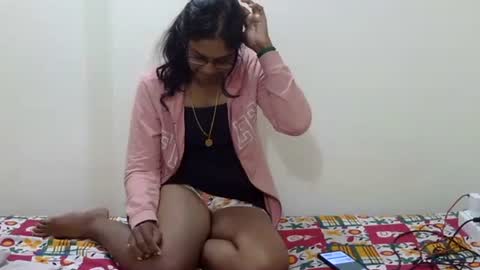 Snapshot of flirty_angel0 chatting on November 28, 2025, 4:31 pm FlirtyAngel online show from November 28, 2025, 4:31 pm