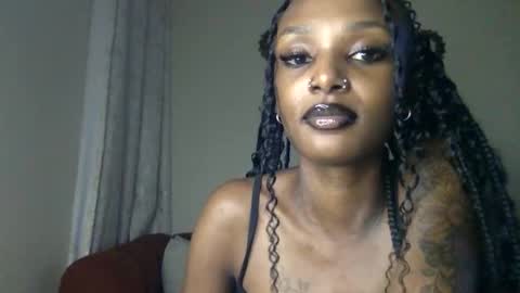 Snapshot of flirtyy_sheery chatting on May 26, 2026, 9:33 pm sheery online show from May 26, 2026, 9:33 pm