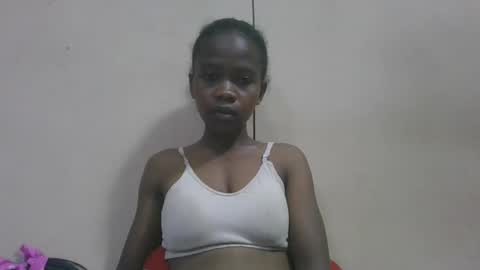 Snapshot of flora48230522373 chatting on April 21, 2026, 2:15 am flora48230522373 online show from April 21, 2026, 2:15 am