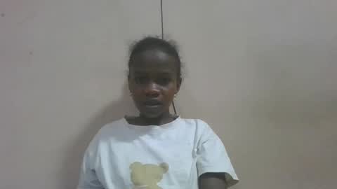 Snapshot of flora48230522373 chatting on May 1, 2026, 2:38 am flora48230522373 online show from May 1, 2026, 2:38 am
