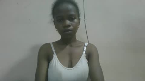 Snapshot of flora48230522373 chatting on May 3, 2026, 7:03 am flora48230522373 online show from May 3, 2026, 7:03 am
