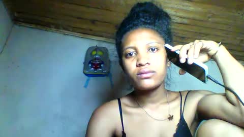 florencia011 online show from October 21, 2025, 6:14 am