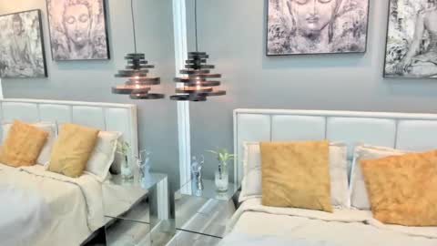 Florian Sven online show from October 25, 2025, 11:32 pm