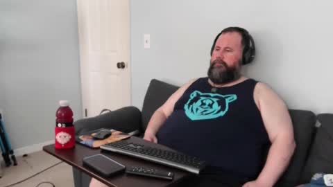 FloridaBearLive online show from February 9, 2025, 6:37 pm