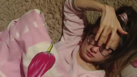 Snapshot of flowercandydoll chatting on December 1, 2024, 8:42 pm say meow and send tip online show from December 1, 2024, 8:42 pm