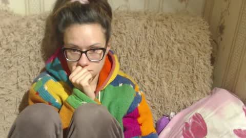 Snapshot of flowercandydoll chatting on December 6, 2024, 12:38 pm say meow and send tip online show from December 6, 2024, 12:38 pm