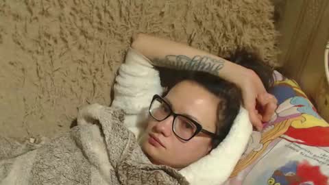 Snapshot of flowercandydoll chatting on February 1, 2025, 11:48 pm say meow and send tip online show from February 1, 2025, 11:48 pm