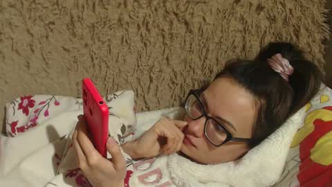 Snapshot of flowercandydoll chatting on February 9, 2025, 6:16 pm say meow and send tip online show from February 9, 2025, 6:16 pm