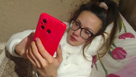 say meow and send tip  online show from December 14, 2024, 7:36 pm