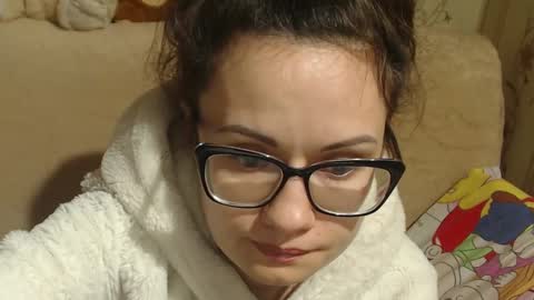 say meow and send tip  online show from March 2, 2025, 10:59 pm