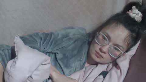 say meow and send tip  online show from March 14, 2026, 6:57 pm