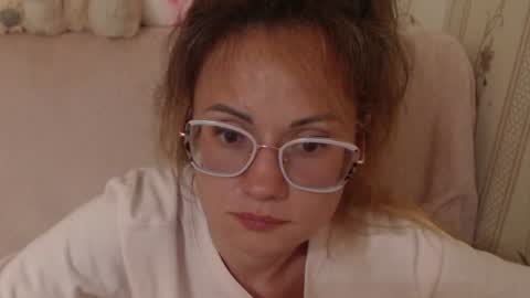 Snapshot of flowercandydoll1313 chatting on June 19, 2026, 2:54 pm say meow and send tip online show from June 19, 2026, 2:54 pm