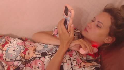 Snapshot of flowercandydoll1313 chatting on July 7, 2026, 7:23 am say meow and send tip online show from July 7, 2026, 7:23 am