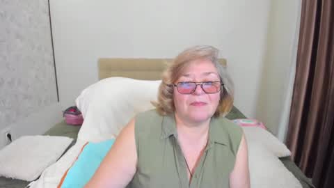 Flowerlower online show from February 3, 2025, 6:24 am