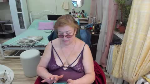 Flowerlower online show from March 3, 2026, 9:31 pm