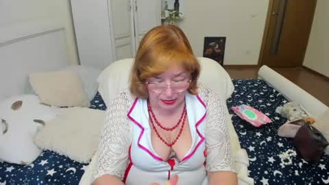 Flowerlower online show from May 31, 2026, 6:09 pm
