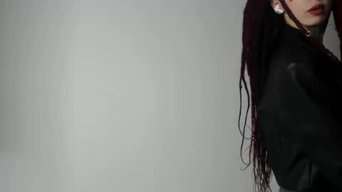 Snapshot of flowerofsin2001 chatting on February 28, 2025, 3:59 pm Flower online show from February 28, 2025, 3:59 pm