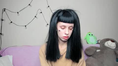 Snapshot of flowerofsin2001 chatting on September 21, 2025, 4:30 pm Flower online show from September 21, 2025, 4:30 pm