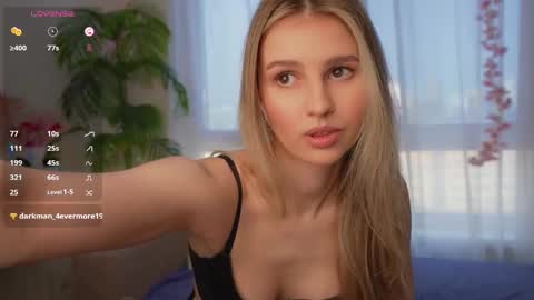 Snapshot of fluffy_angel chatting on February 22, 2025, 8:07 am Adeline online show from February 22, 2025, 8:07 am