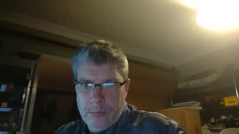 Snapshot of fluidconscience chatting on January 4, 2025, 1:52 am FluidConscience online show from January 4, 2025, 1:52 am