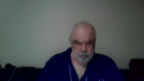 Snapshot of flutto chatting on June 4, 2026, 6:52 am flutto online show from June 4, 2026, 6:52 am
