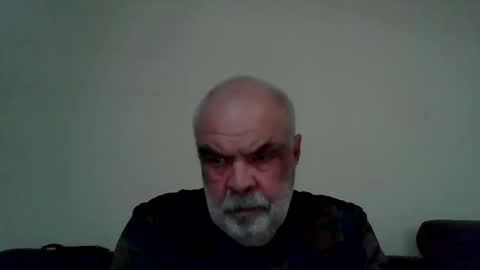 Snapshot of flutto chatting on June 10, 2026, 11:31 am flutto online show from June 10, 2026, 11:31 am