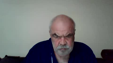 Snapshot of flutto chatting on June 15, 2026, 7:21 am flutto online show from June 15, 2026, 7:21 am