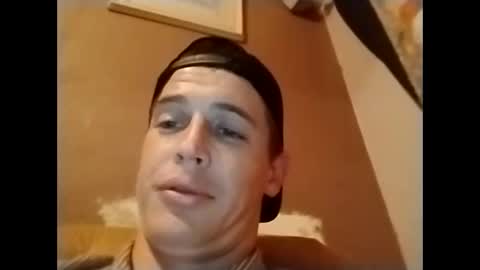 Snapshot of flybuy2525 chatting on October 29, 2025, 4:04 am flybuy2525 online show from October 29, 2025, 4:04 am