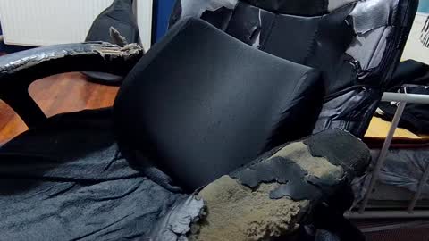 FlyDirty online show from January 19, 2025, 7:37 pm