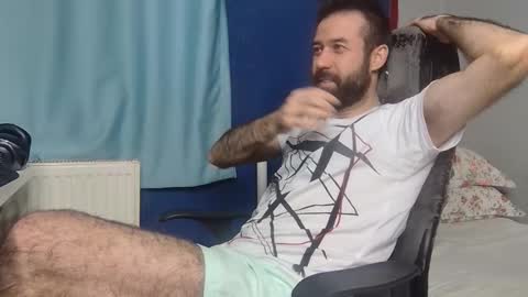 FlyDirty online show from October 12, 2025, 6:07 pm