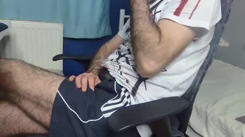 FlyDirty online show from October 24, 2025, 11:34 pm