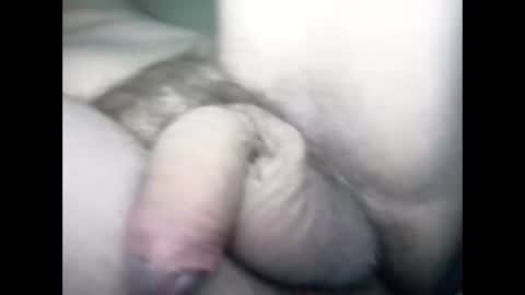 Snapshot of flye63 chatting on December 16, 2024, 9:35 am flye63 online show from December 16, 2024, 9:35 am