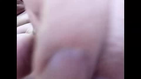 Snapshot of flye63 chatting on February 2, 2025, 7:04 pm flye63 online show from February 2, 2025, 7:04 pm