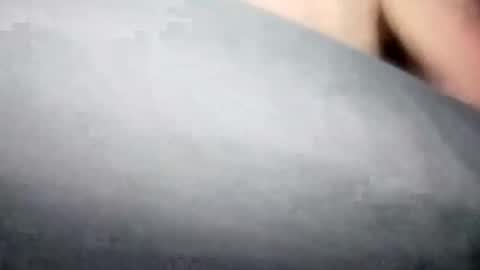 Snapshot of flye63 chatting on January 18, 2026, 5:50 pm flye63 online show from January 18, 2026, 5:50 pm