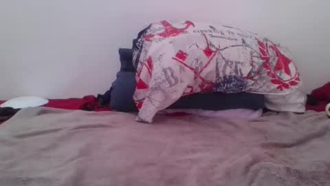 flylen online show from March 1, 2025, 10:55 am