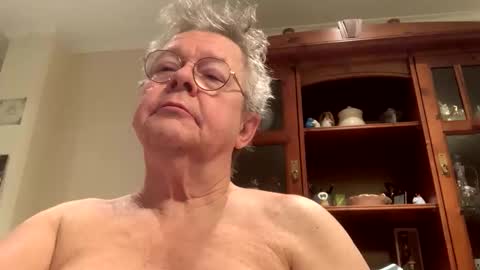 Snapshot of fmartin55 chatting on February 16, 2026, 5:47 am fmartin55 online show from February 16, 2026, 5:47 am