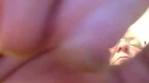 Snapshot of focusfuker chatting on January 8, 2026, 3:14 pm focusfuker online show from January 8, 2026, 3:14 pm
