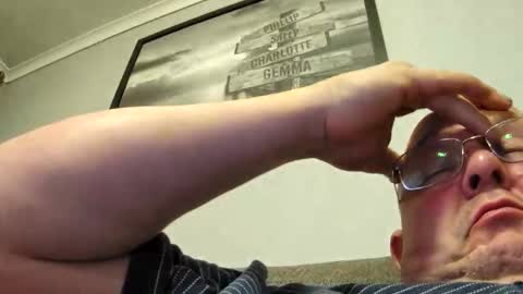 Snapshot of focusfuker chatting on February 28, 2026, 12:33 am focusfuker online show from February 28, 2026, 12:33 am