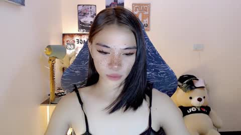 Snapshot of foeheart chatting on January 5, 2025, 12:10 pm Foe online show from January 5, 2025, 12:10 pm