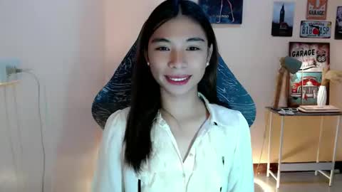 Snapshot of foeheart chatting on October 12, 2025, 5:28 am Foe online show from October 12, 2025, 5:28 am