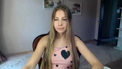 Snapshot of fofhcf chatting on October 7, 2025, 10:01 am Molli Ready for any play with you. Hottest show in pvt Help a student earn big tokens online show from October 7, 2025, 10:01 am