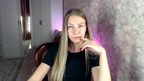 Snapshot of fofhcf chatting on October 16, 2025, 2:18 pm Molli Ready for any play with you. Hottest show in pvt Help a student earn big tokens online show from October 16, 2025, 2:18 pm
